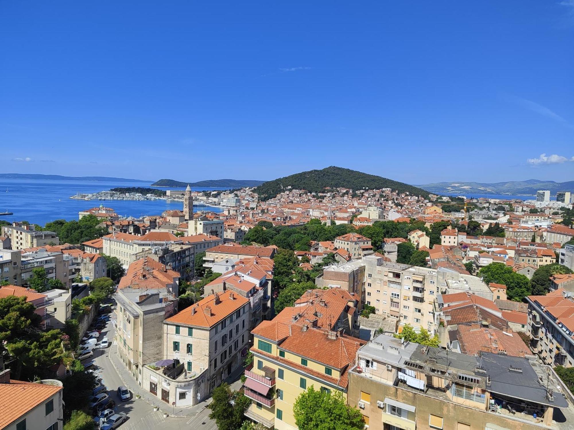 Astonishing View Apartman *
